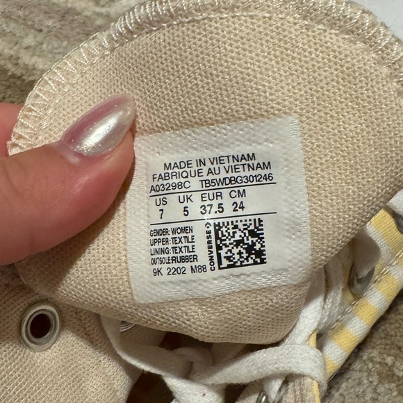 Orange and yellow striped platform Converse - Picture 4 of 4